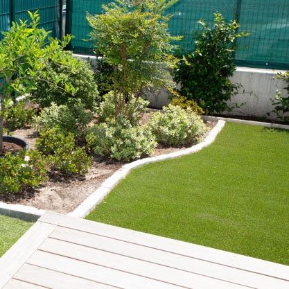 lawn fertilization and weed control image_05 calgary lawn fertilization and weed control example yard