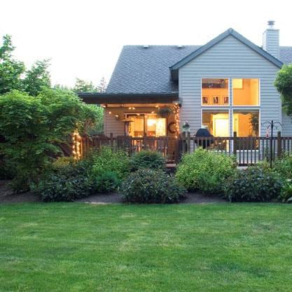 lawn fertilization and weed control image_07 calgary house with weed control and lawn fertilizer treatment